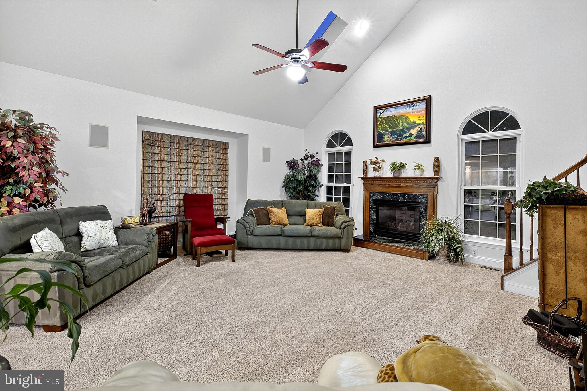 195 Hunters Run Swedesboro, NJ 08085 - Photo 19 of 83 Family Room