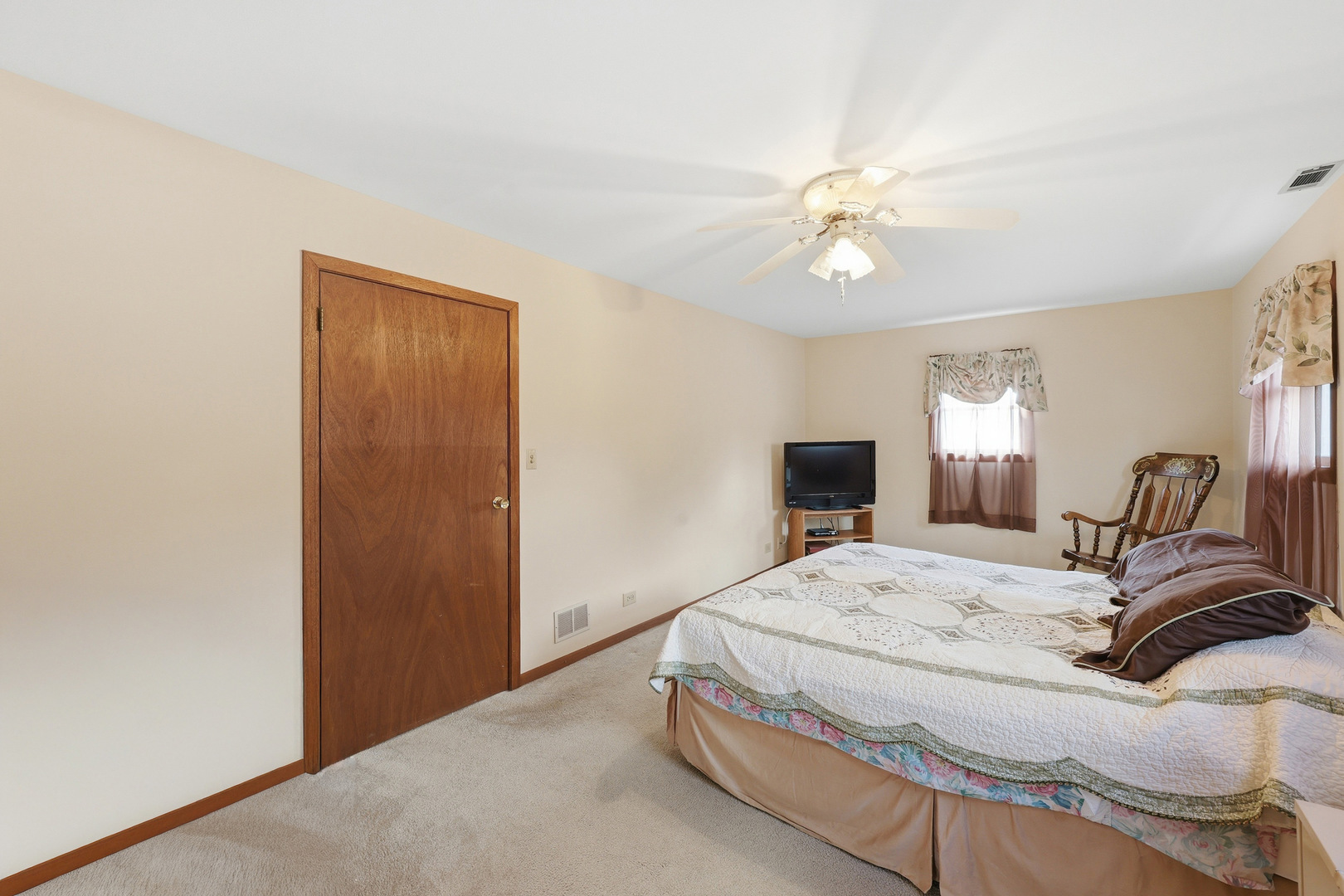 9637 Rutherford Avenue Oak Lawn, IL 60453 - Photo 24 of 40