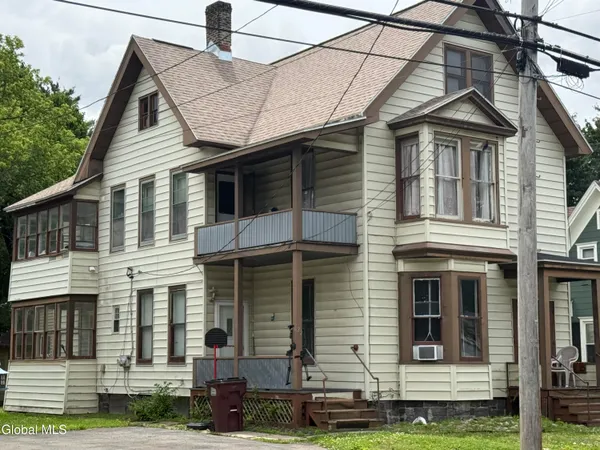 $200,000 | 22 East 8th Avenue, Gloversville, NY 12078