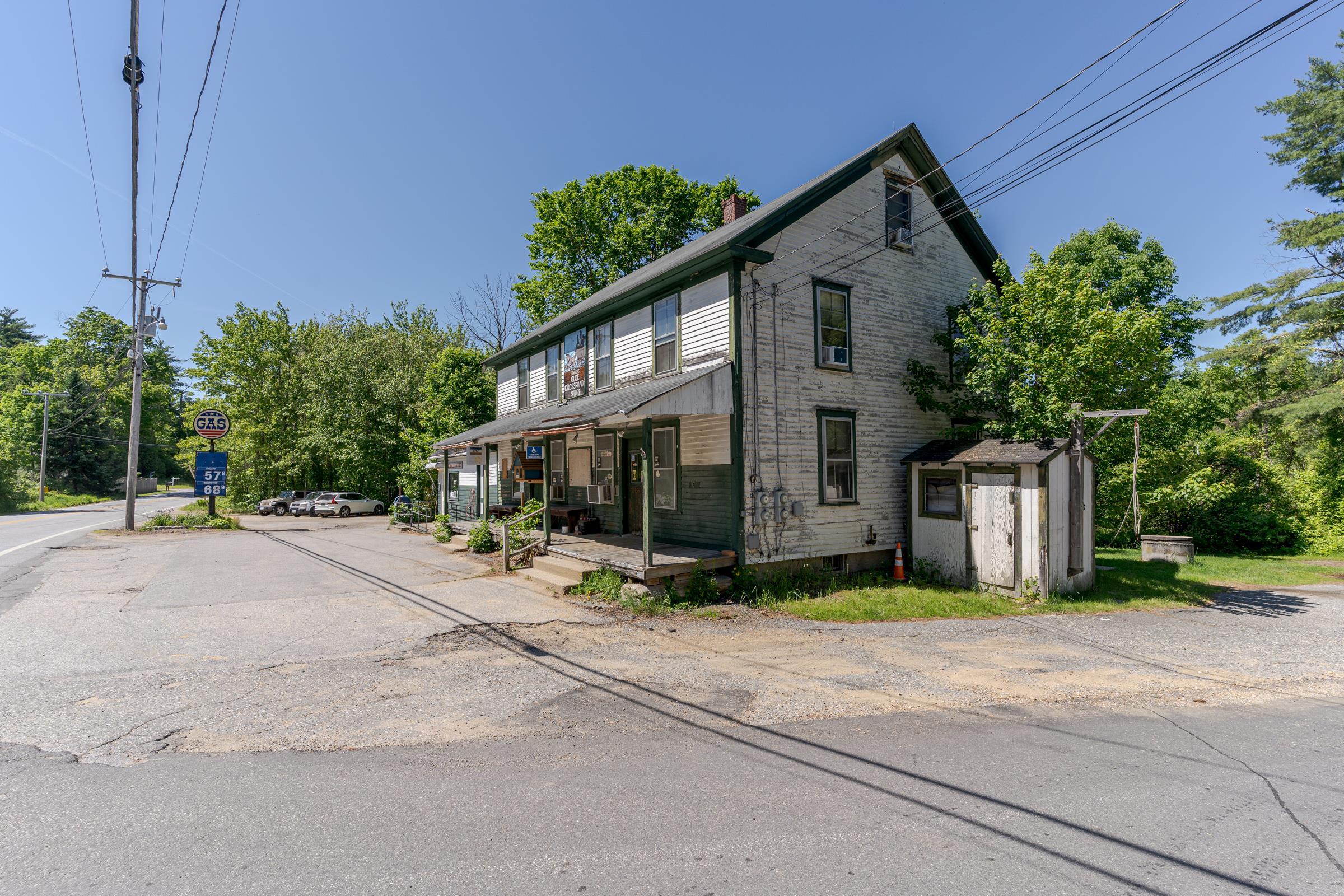 368 Stage Road Nottingham, NH 03290 - Photo 3 of 31