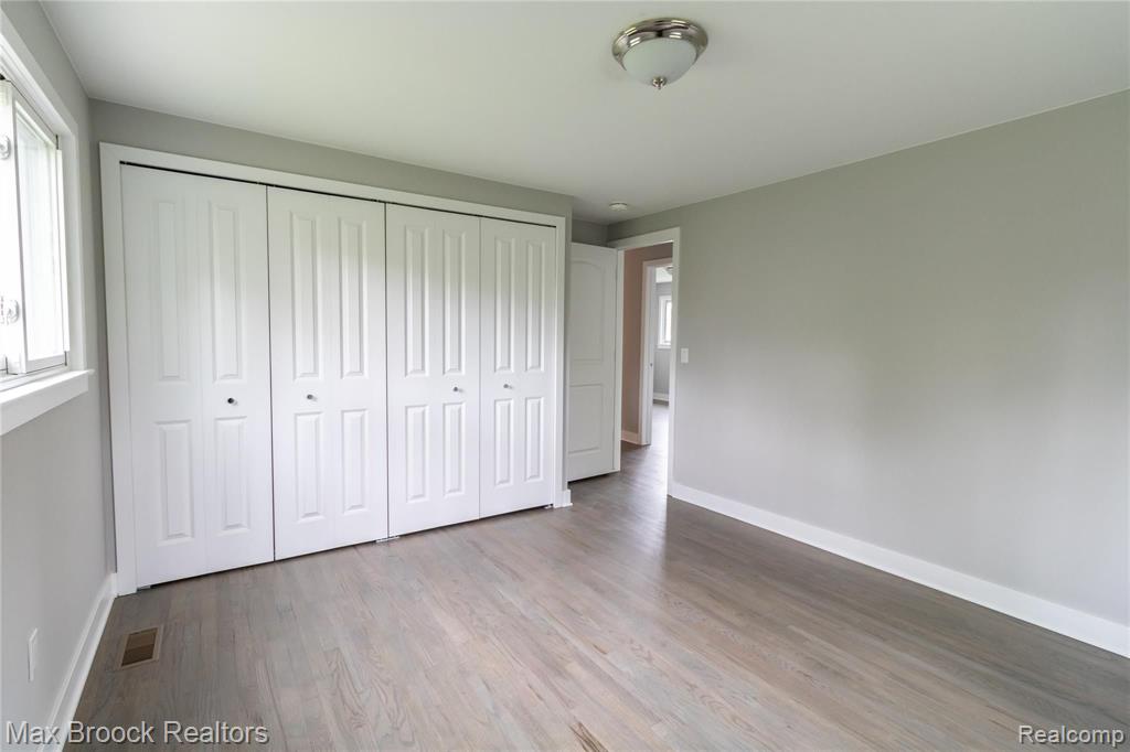 20005 Ronsdale Drive Beverly Hills, MI 48025 - Photo 22 of 35