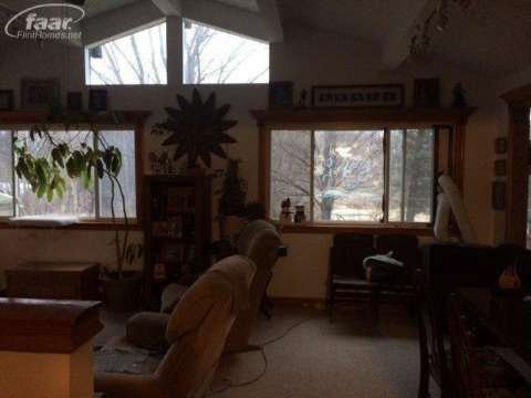 9263 Fenton Road Grand Blanc, MI 48439 - Photo 7 of 13 20396897-6.JPG