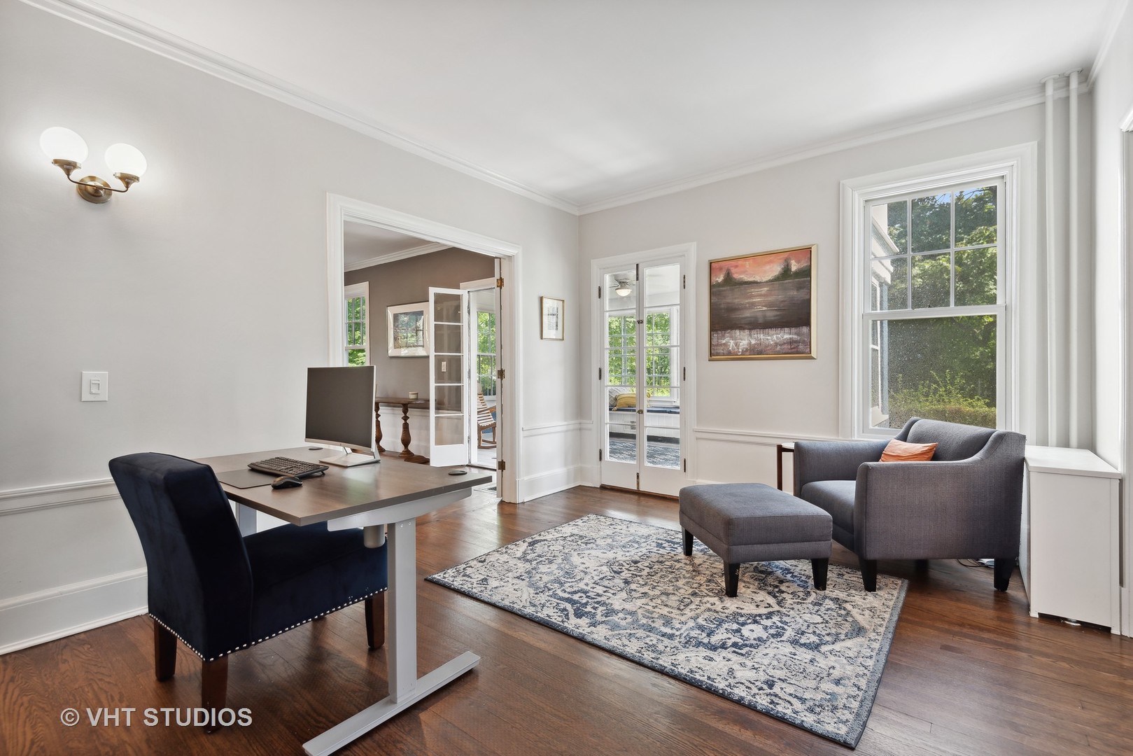 160 Sheridan Road Glencoe, IL 60093 - Photo 11 of 42 a living room with furniture rug and window