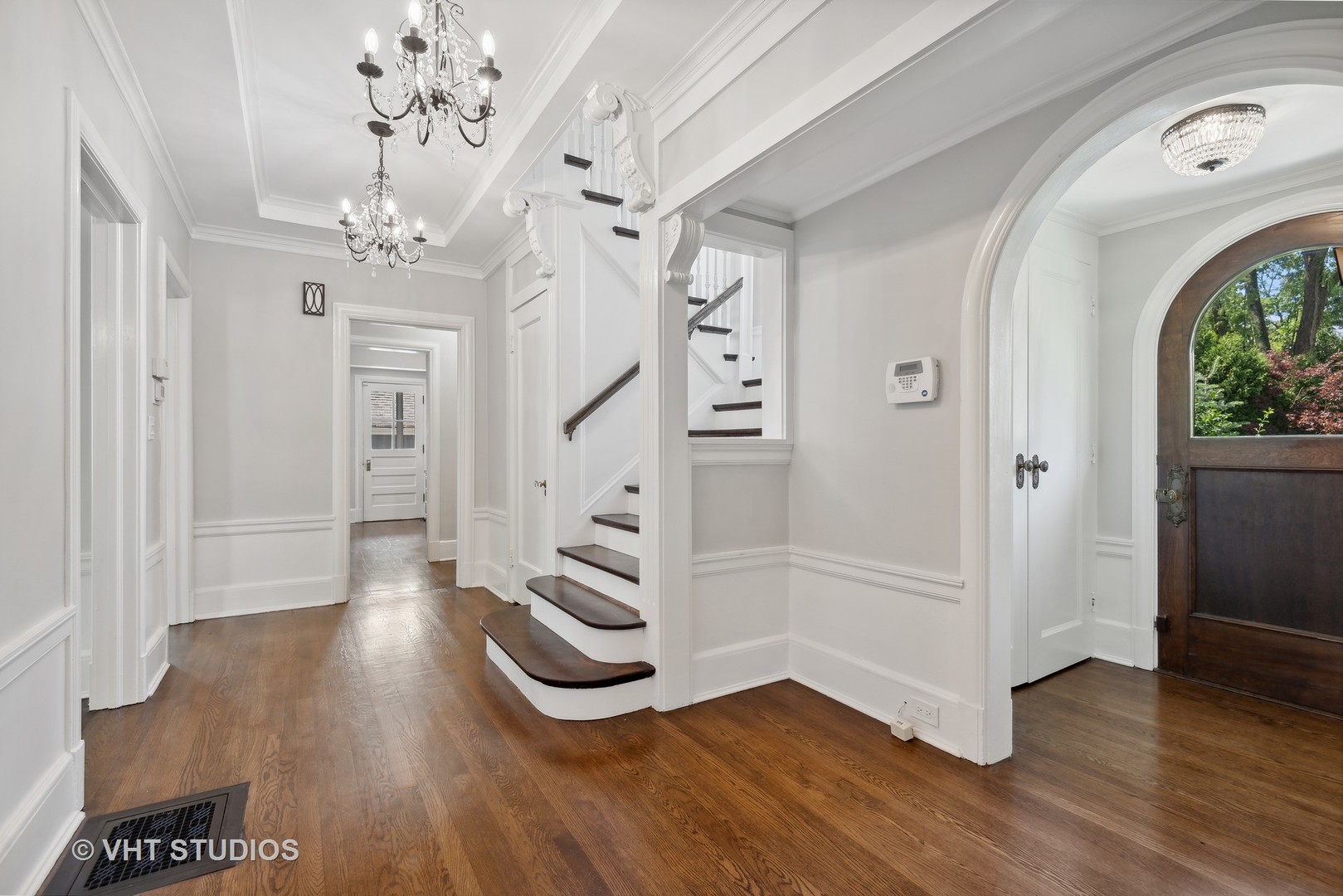 160 Sheridan Road Glencoe, IL 60093 - Photo 4 of 42