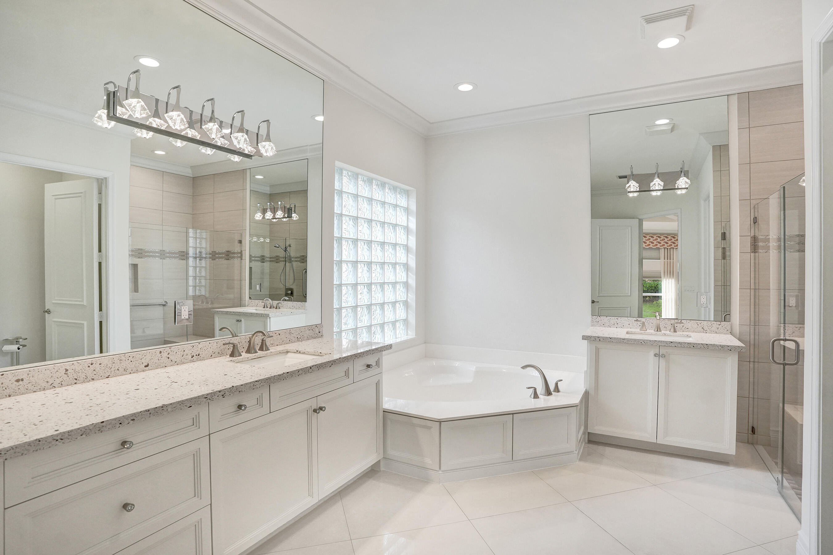 8202 Alpine Ridge Road Boynton Beach, FL 33473 - Photo 20 of 46 DSC01729
