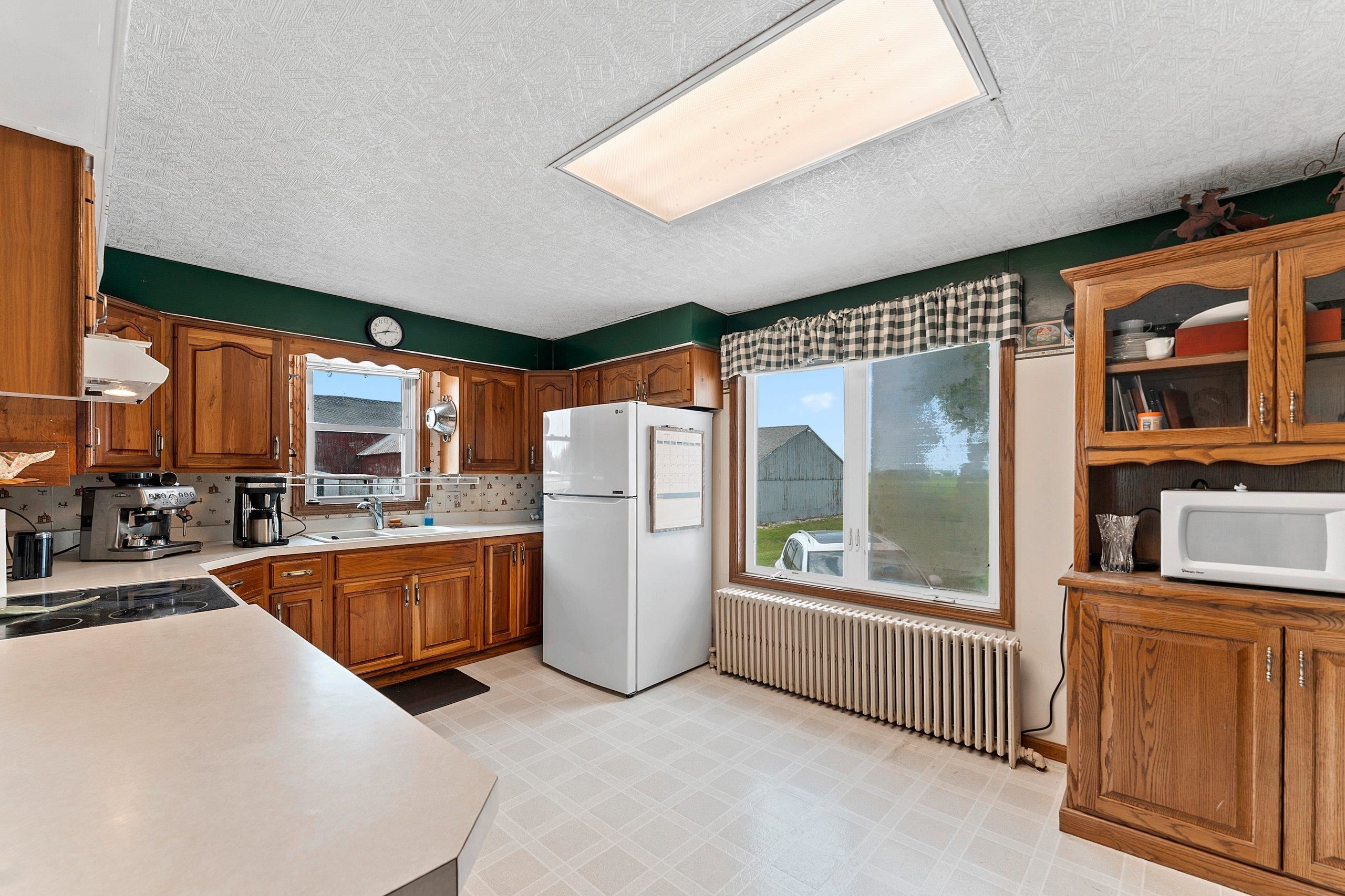 4499 Shirley Road Denmark, WI 54208 - Photo 12 of 86
