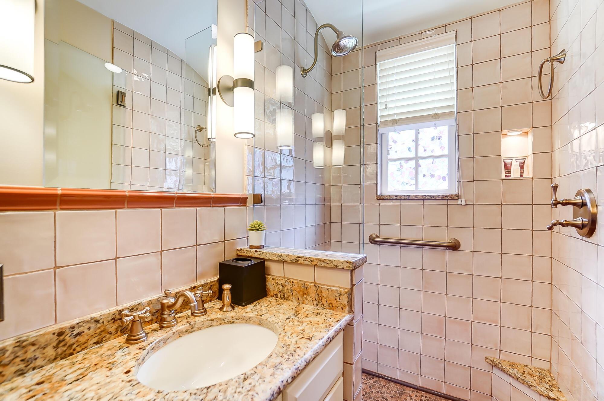 1874 Collingswood Road Upper Arlington, OH 43221 - Photo 70 of 113 074