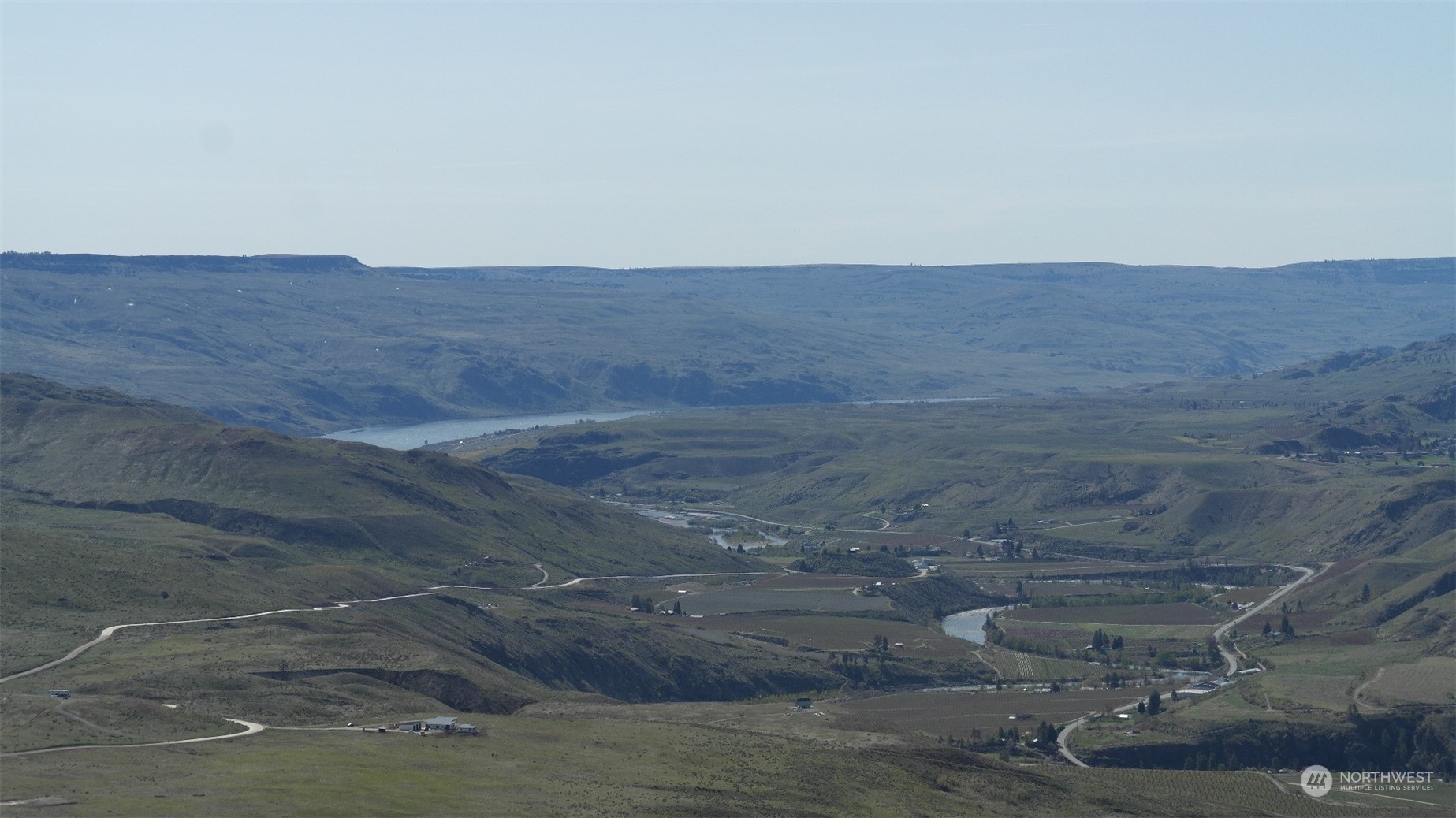 25 Sky Ridge Road Pateros, WA 98846 - Photo 14 of 22 a view of an ocean beach
