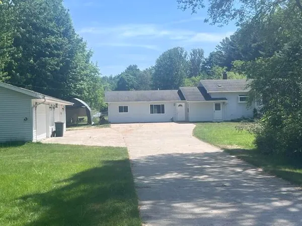 $389,000 | 8671 13 Mile Road, Bear Lake, MI 49614
