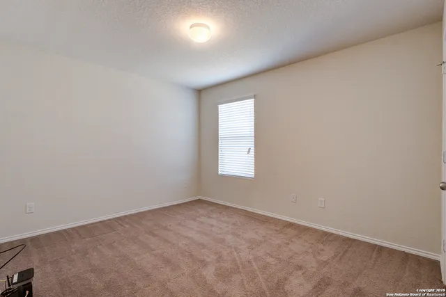 $2,300 | 24211 Bitter Crimson, San Antonio, TX 78261