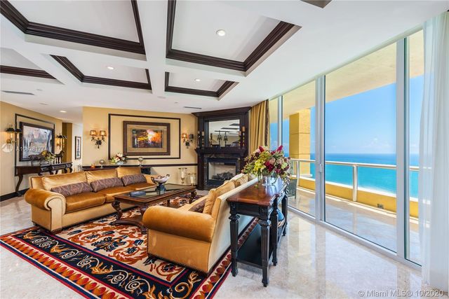 $4,940,000 | 17875 Collins Avenue, Unit PH4801, Sunny Isles Beach, FL 33160