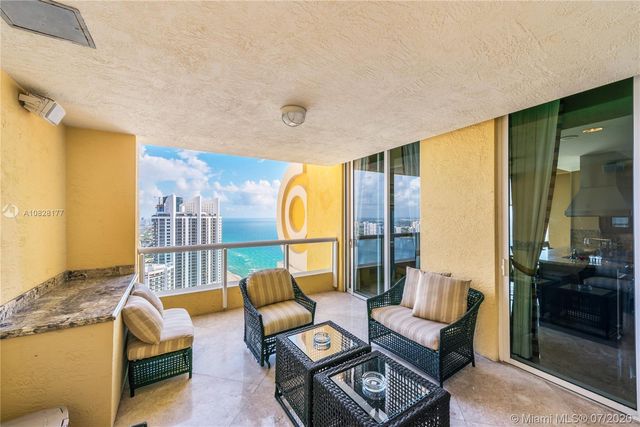 $4,940,000 | 17875 Collins Avenue, Unit PH4801, Sunny Isles Beach, FL 33160