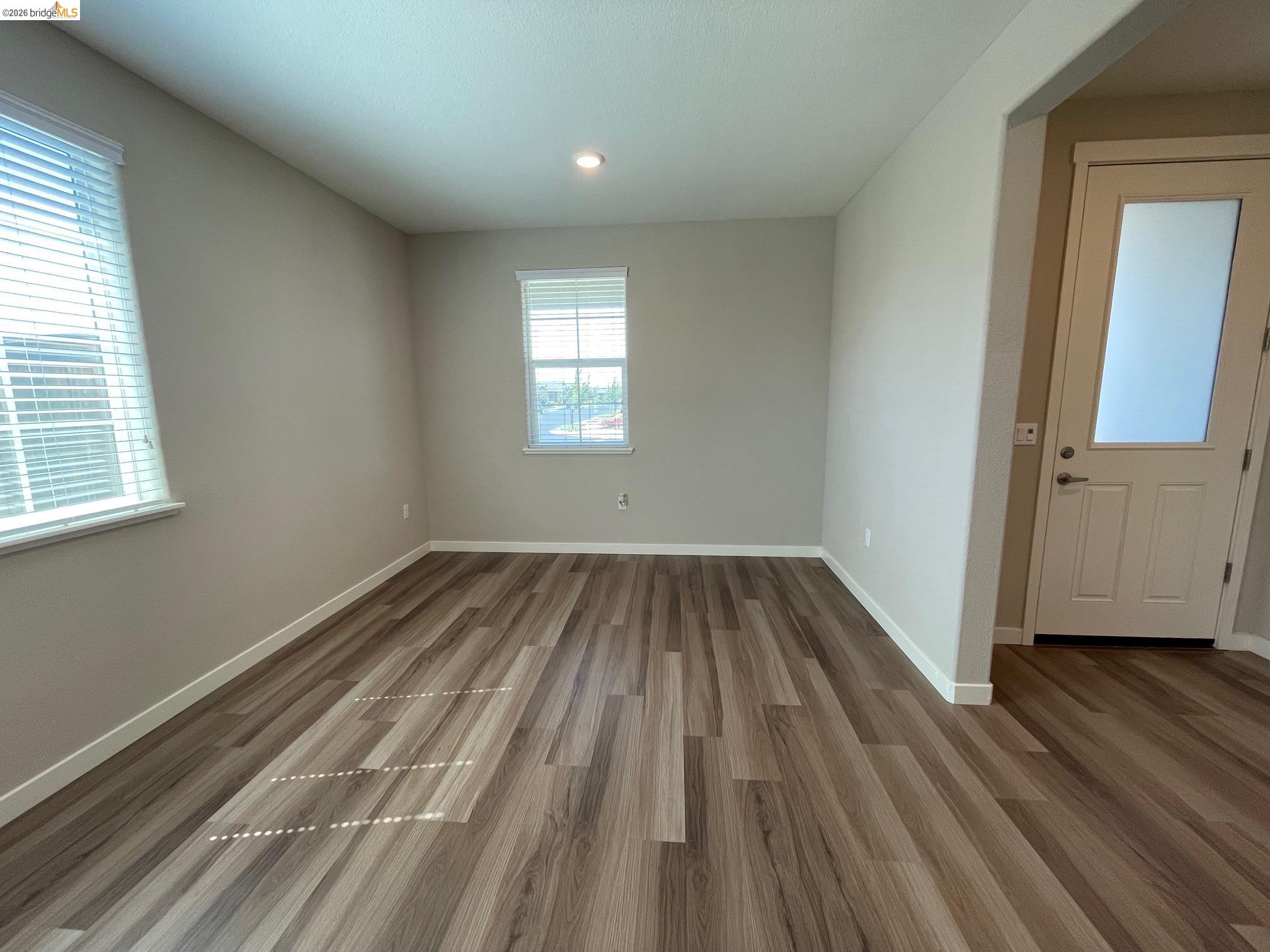 4395 Canada Way Rio Vista, CA 94571 - Photo 10 of 37