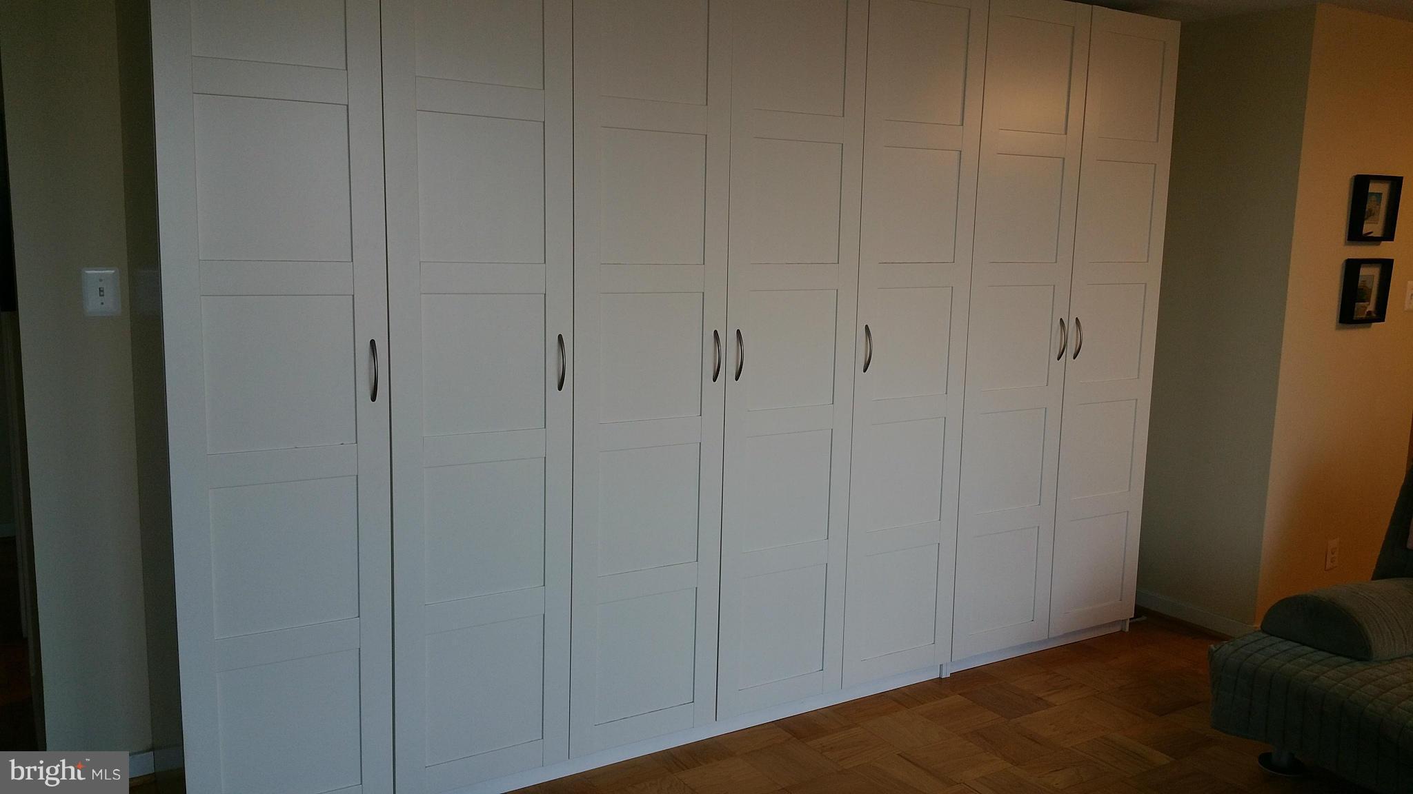430 M Street Southwest, Unit N810 Washington, DC 20024 - Photo 9 of 18 a view of hallway with closet
