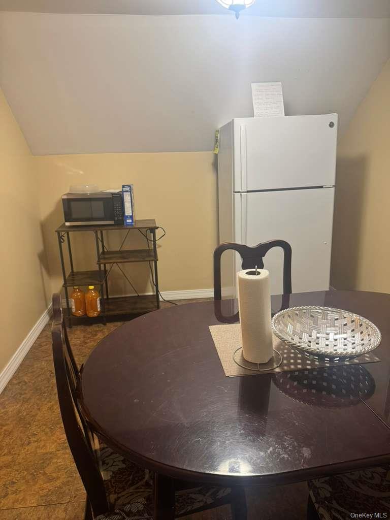 108 Roberta Street, Unit 2 Valley Stream, NY 11580 - Photo 2 of 11