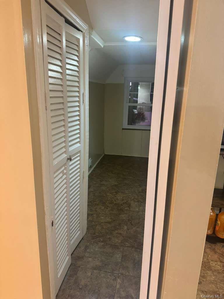 108 Roberta Street, Unit 2 Valley Stream, NY 11580 - Photo 3 of 11