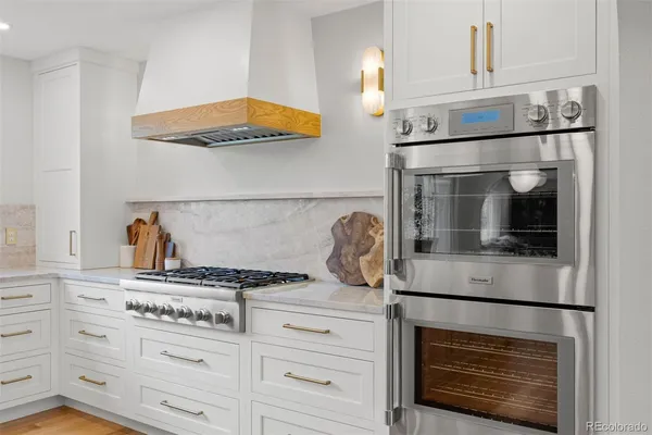 $1,295,000 | 5835 East Kettle Place, Centennial, CO 80112