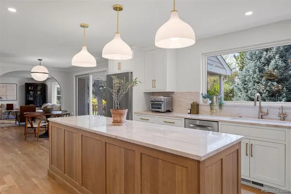 $1,295,000 | 5835 East Kettle Place, Centennial, CO 80112