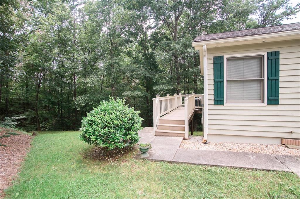 715 Hidden View Loop Marion, NC 28752 - Photo 1 of 22 Gallery Image 1
