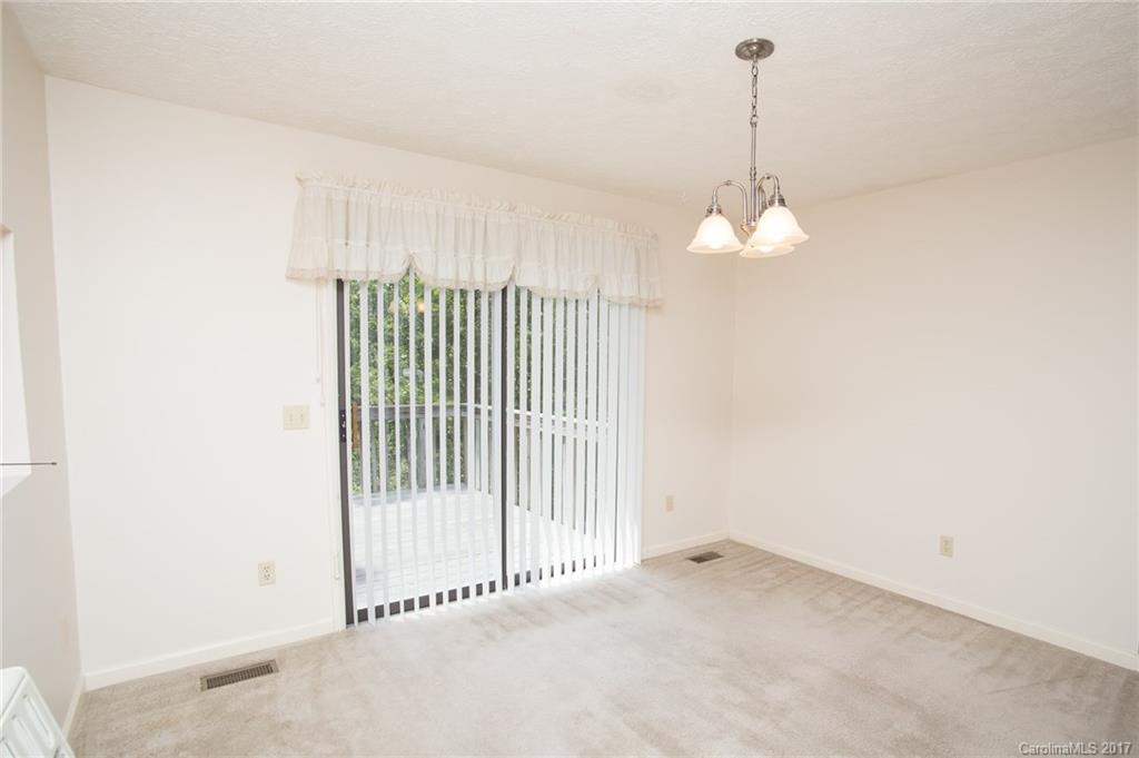 715 Hidden View Loop Marion, NC 28752 - Photo 5 of 22 Gallery Image 5