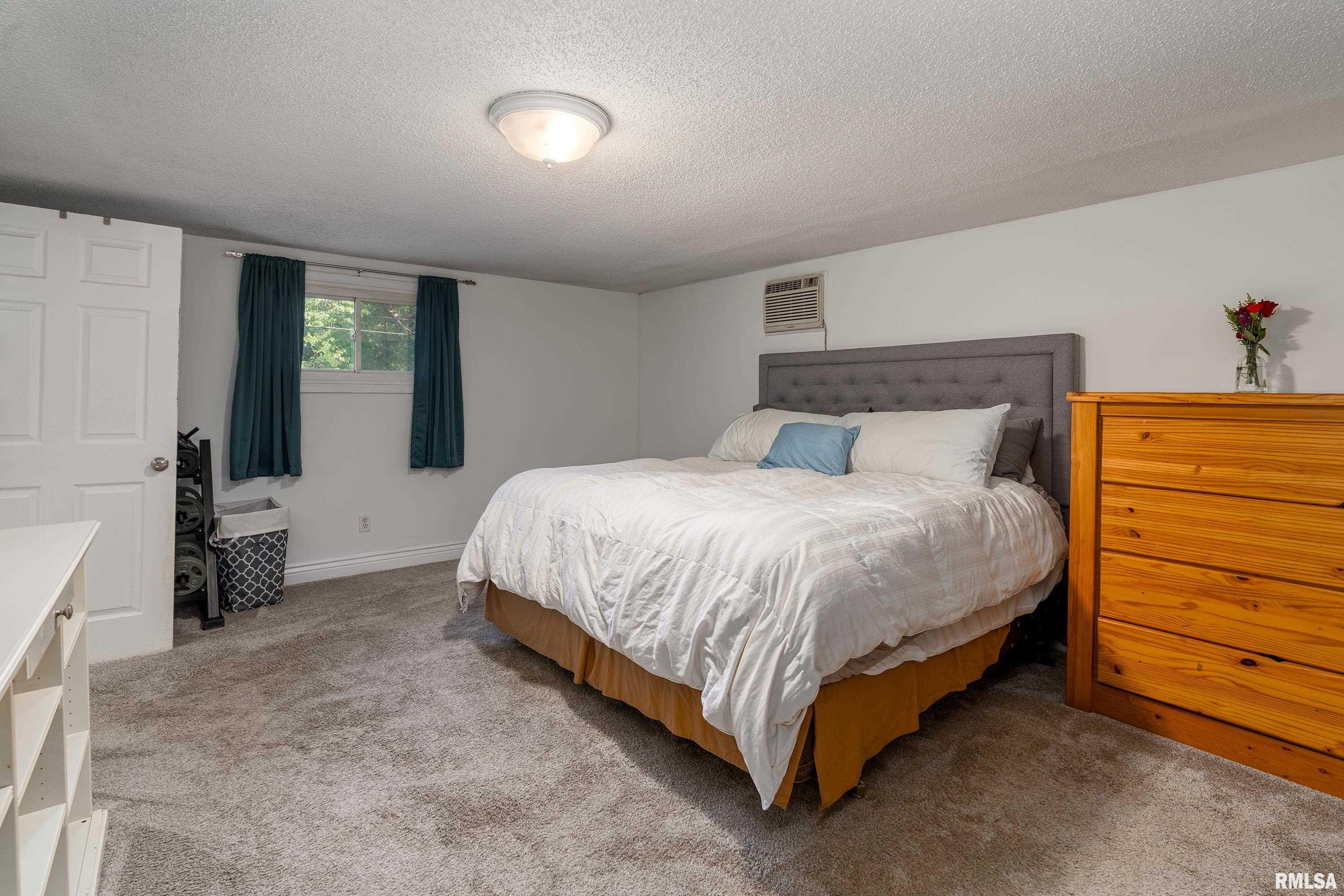 635 Charles Road Carbondale, IL 62901 - Photo 16 of 39 Gallery Image 16