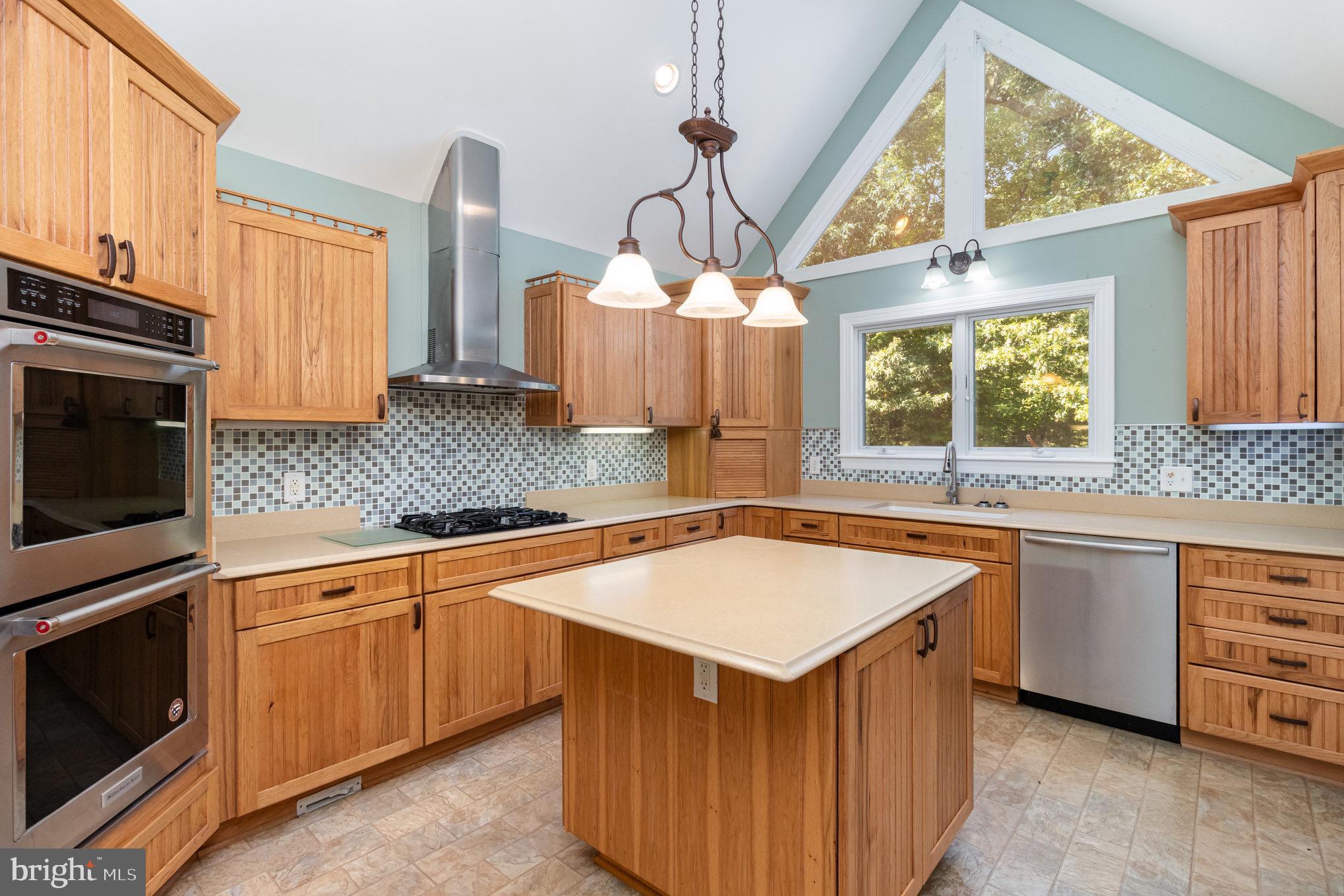 687 Prospect Hill Road Montross, VA 22520 - Photo 17 of 73 Plenty of custom cabinets!