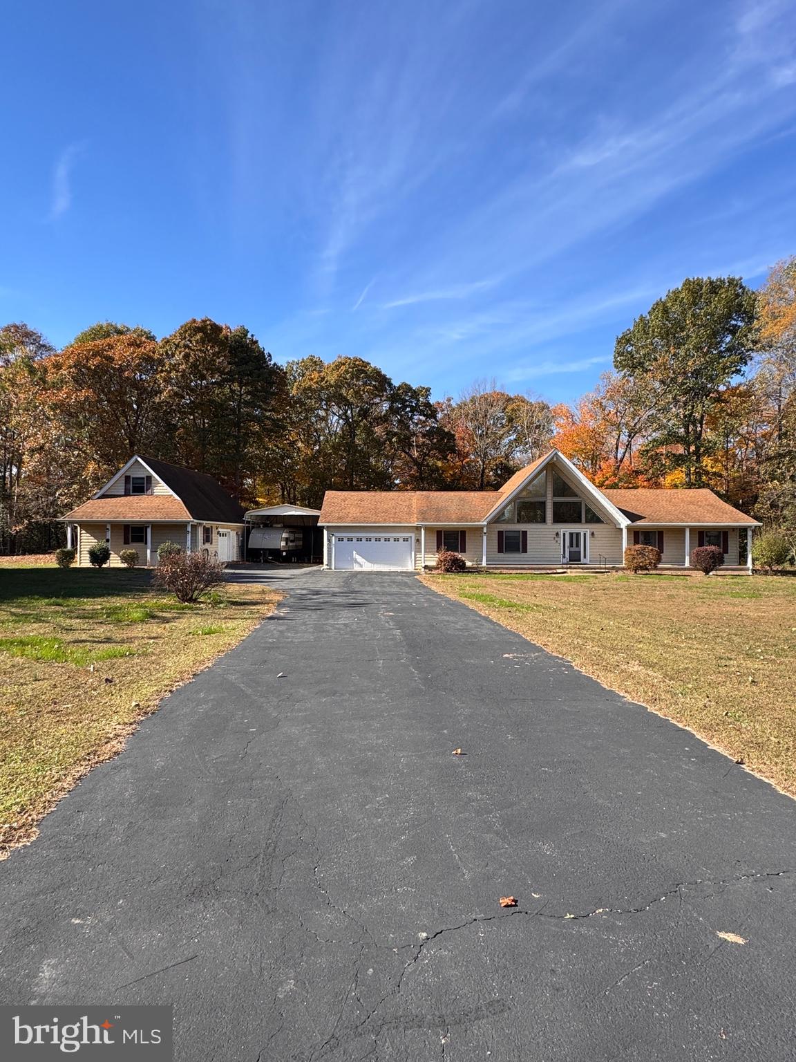 687 Prospect Hill Road Montross, VA 22520 - Photo 2 of 73 All the space and potential you can imagine!