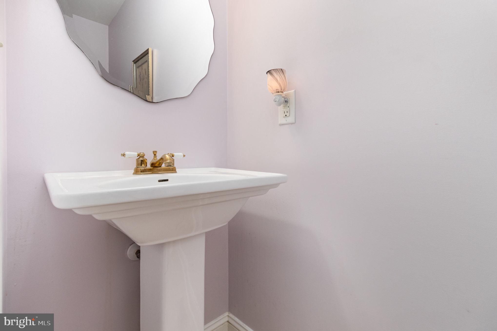 687 Prospect Hill Road Montross, VA 22520 - Photo 22 of 73 1/2 bath in hall