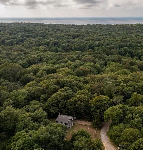 $4,250 | 11 Hammett Lane, Chilmark, MA 02535