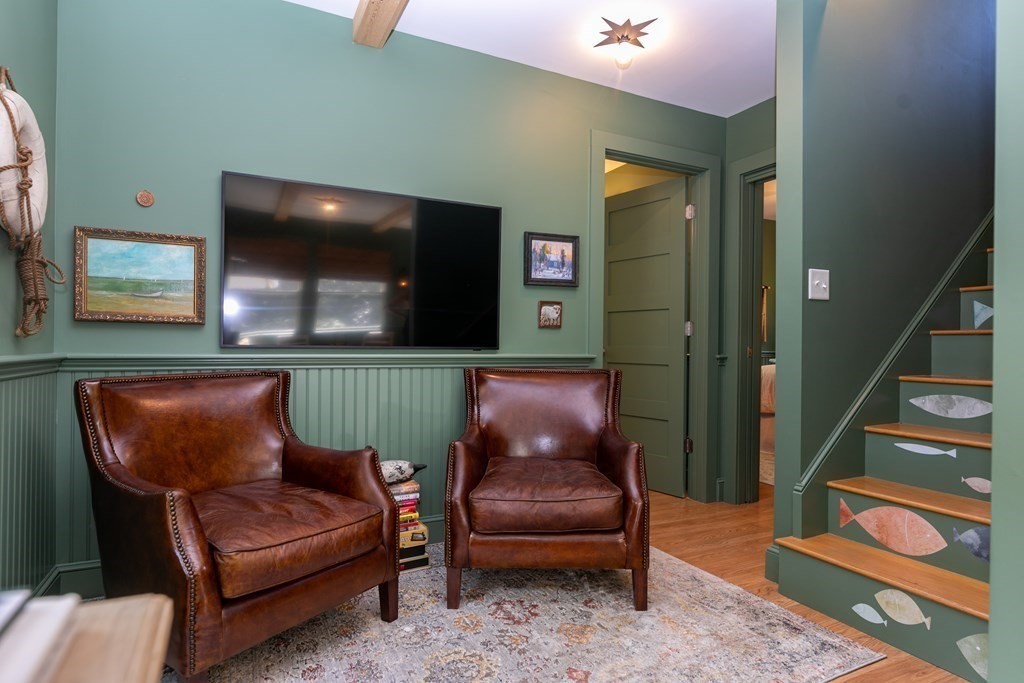 11 Hammett Lane Chilmark, MA 02535 - Photo 8 of 20