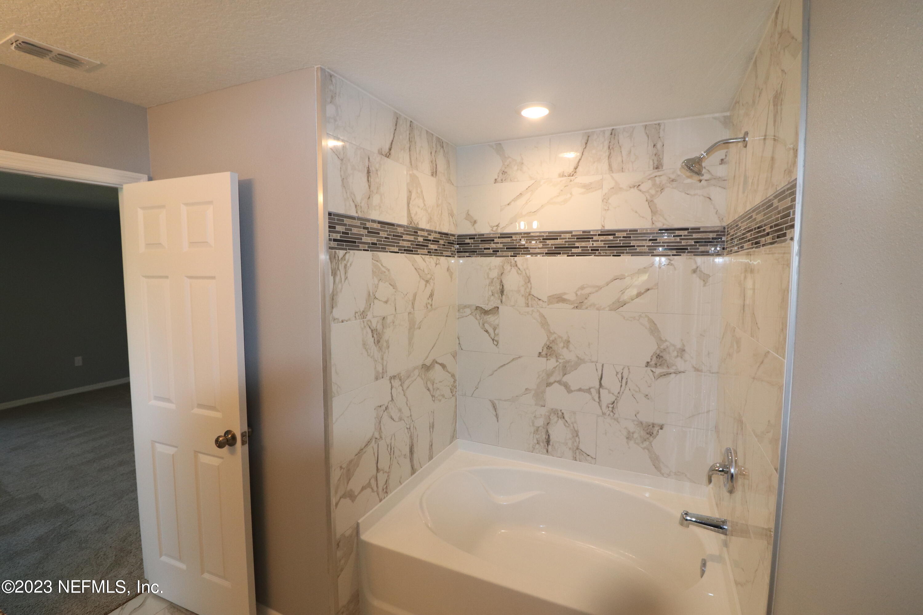 2901 Tinsley Road Jacksonville, FL 32218 - Photo 11 of 22 IMG_0798