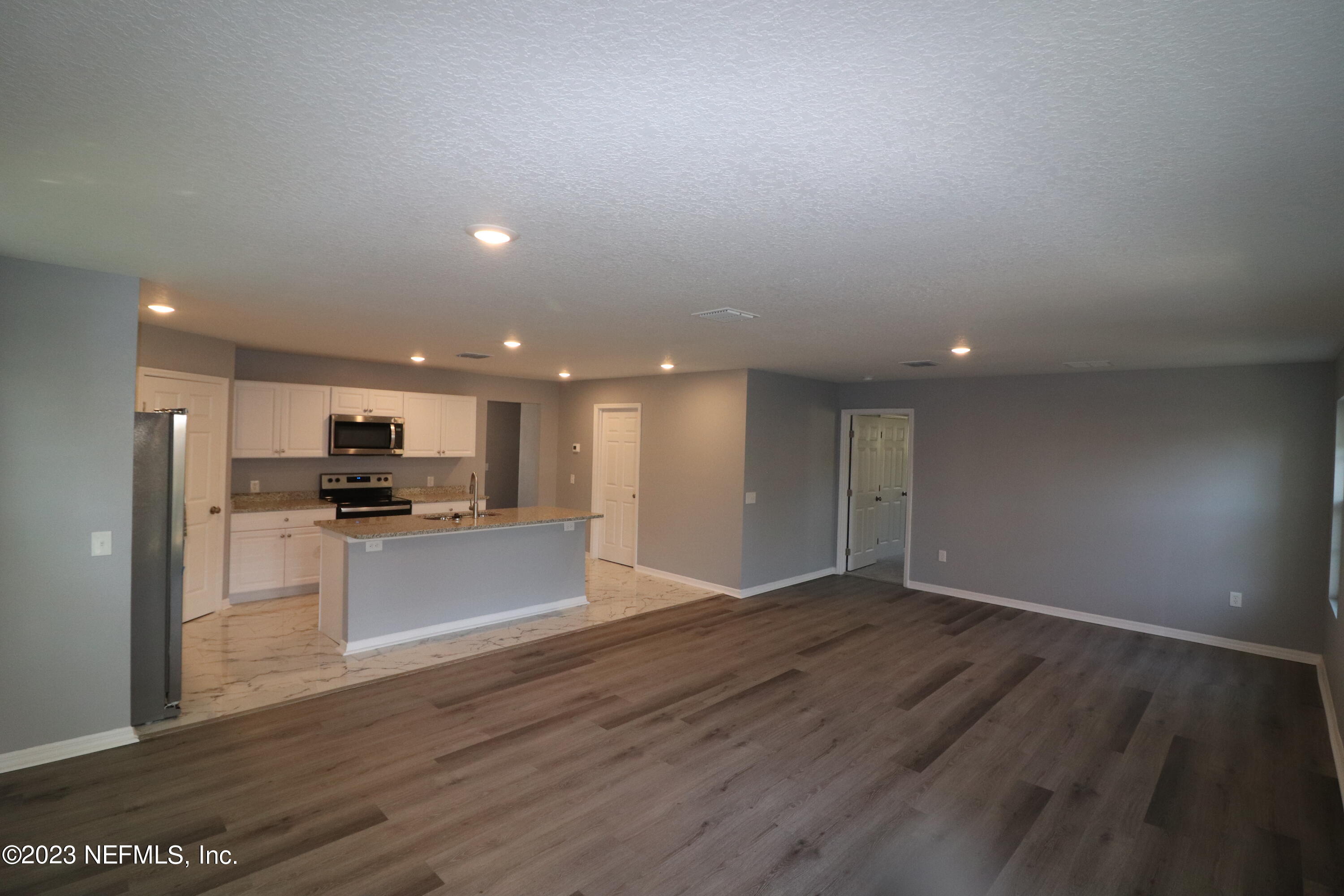 2901 Tinsley Road Jacksonville, FL 32218 - Photo 6 of 22 IMG_0792