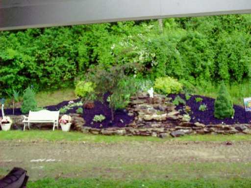 298 Hanover Kendall Road Hookstown, PA 15050 - Photo 4 of 8 Yard/Garden.