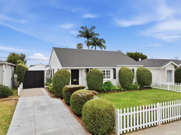 $2,025,000 | 6426 West 82nd Street, Los Angeles, CA 90045