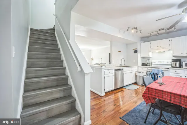 $2,600 | 15198 Wentwood Lane, Woodbridge, VA 22191