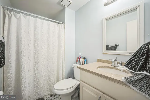 $2,600 | 15198 Wentwood Lane, Woodbridge, VA 22191