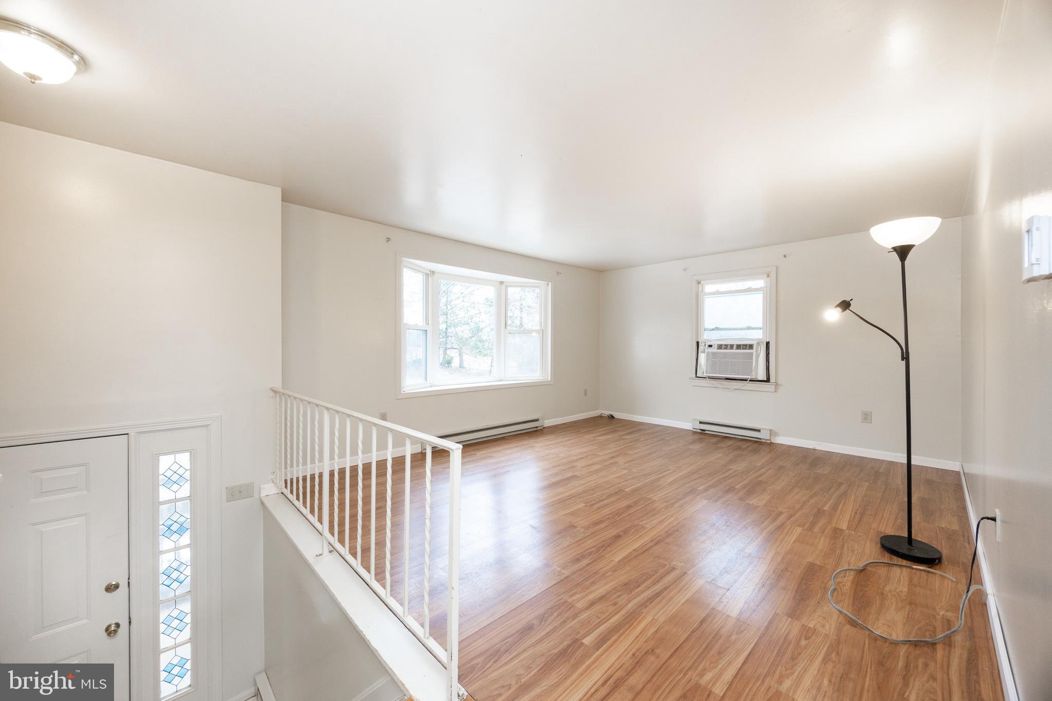 414 Reedville Road Oxford, PA 19363 - Photo 24 of 62 1st Floor Living Room