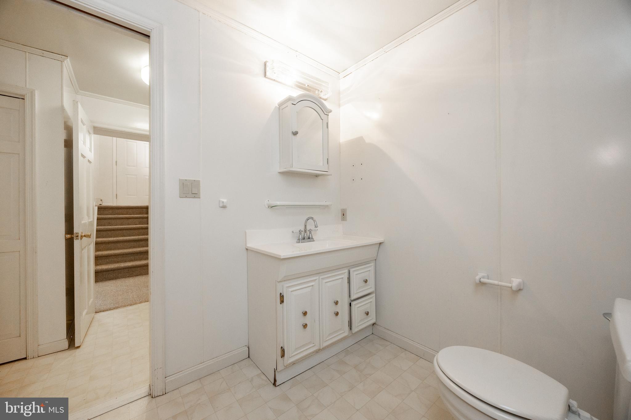 414 Reedville Road Oxford, PA 19363 - Photo 46 of 62 Lower level full bathroom