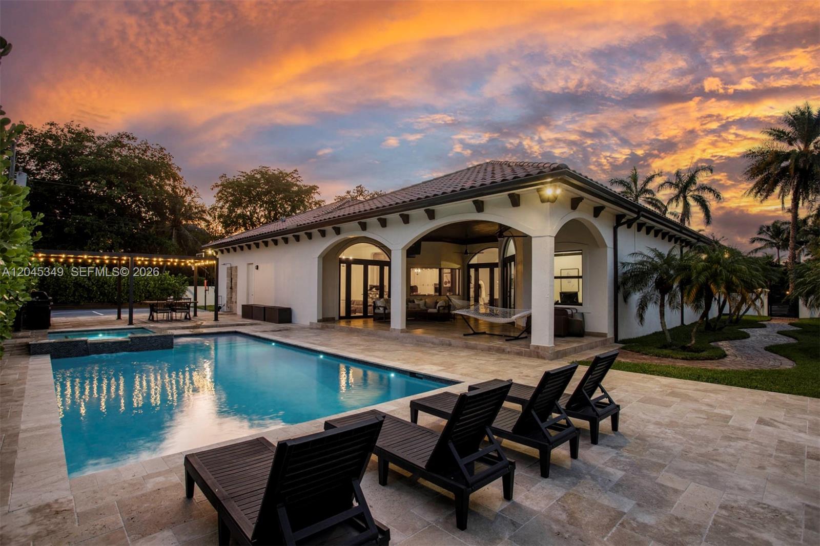 6874 Southwest 57th Terrace Miami, FL 33143 - Photo 18 of 37