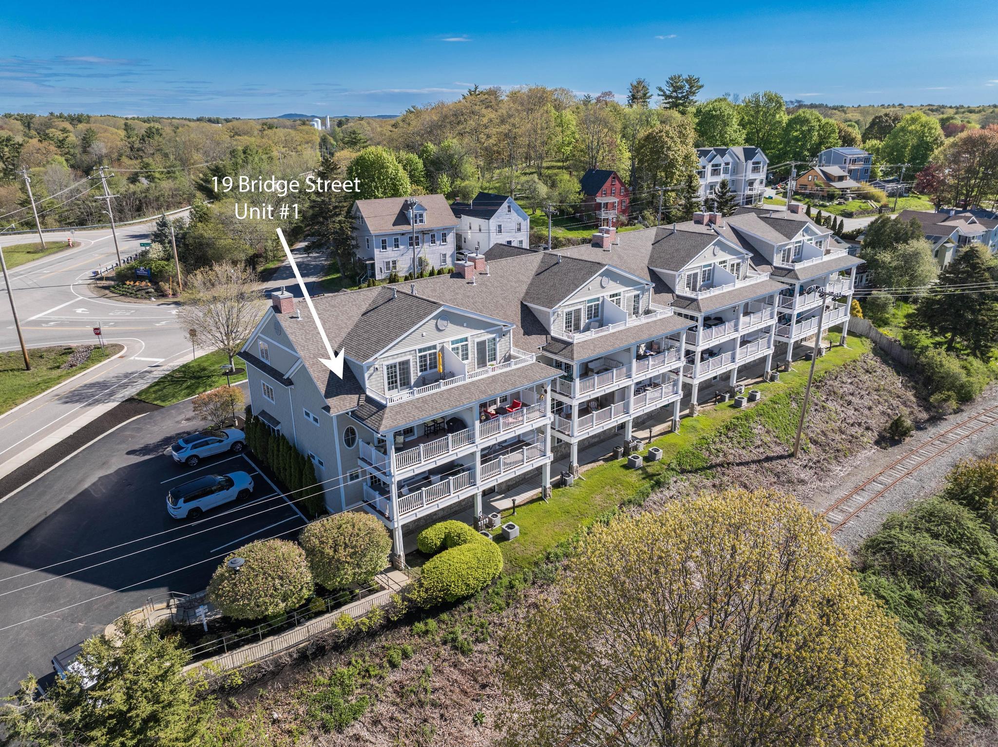 19 Bridge Street, Unit 1 Kittery, ME 03904 - Photo 37 of 44