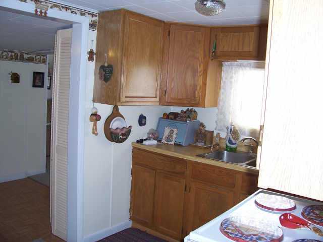 3313 Dover Road Columbus, OH 43204 - Photo 5 of 10
