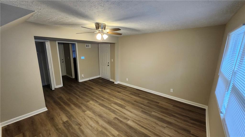 2109 Newgate Drive Decatur, GA 30035 - Photo 4 of 14