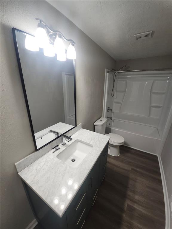 2109 Newgate Drive Decatur, GA 30035 - Photo 6 of 14