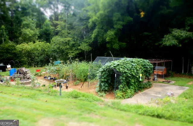 $695,000 | 1994 Camp Creek Road, Lakemont, GA 30552