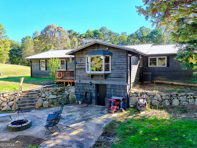 $695,000 | 1994 Camp Creek Road, Lakemont, GA 30552