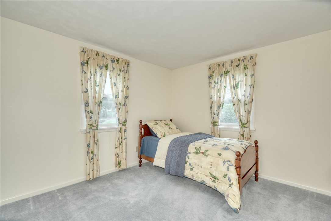 66 Merryhill Drive Rochester, NY 14625 - Photo 27 of 44
