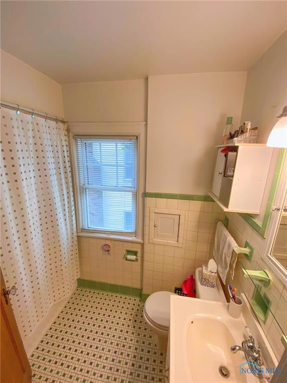 3715 Maxwell Road Toledo, OH 43613 - Photo 15 of 23 Gallery Image 15