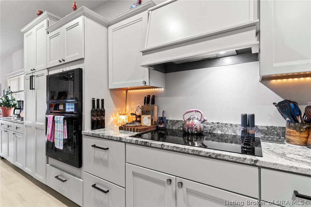 718 West 3rd Street Madison, IN 47250 - Photo 9 of 30