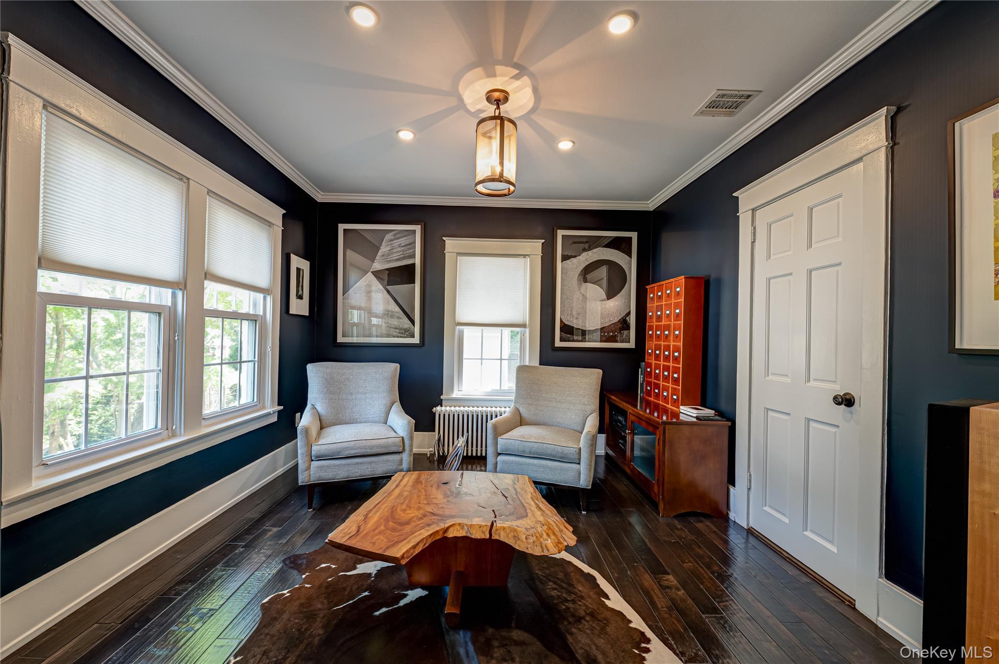 24 Soundview Road Huntington, NY 11743 - Photo 10 of 20 First Floor Den/Office