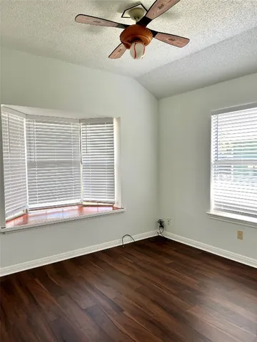 $1,625 | 107 Hague Street, Hutto, TX 78634